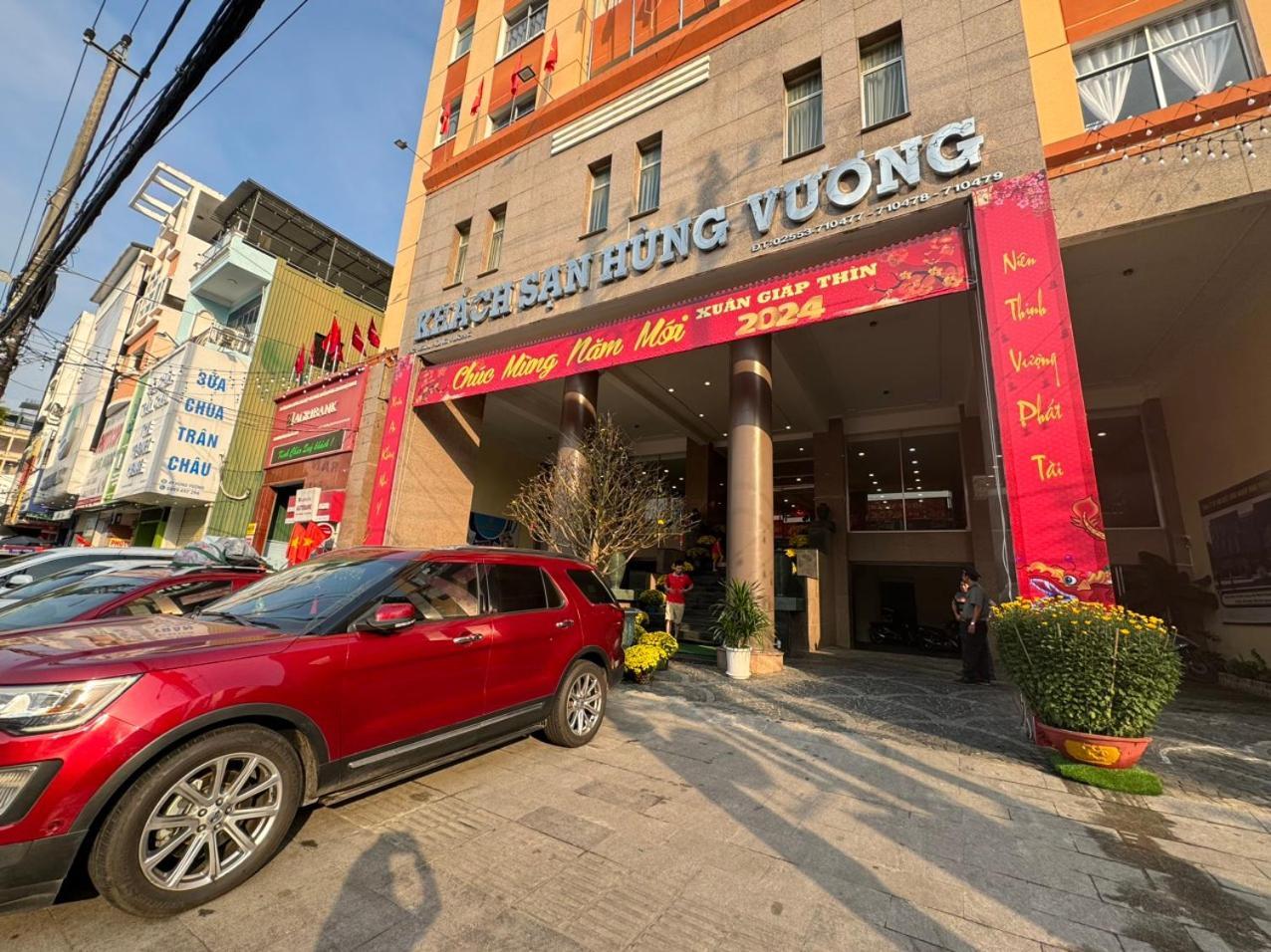 Khach San Hung Vuong Quang Ngai Hotell Exteriör bild