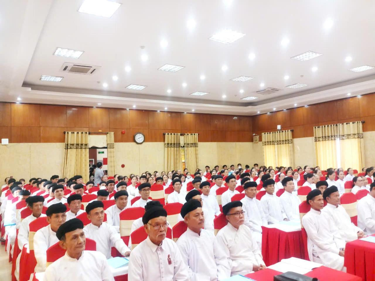 Khach San Hung Vuong Quang Ngai Hotell Exteriör bild