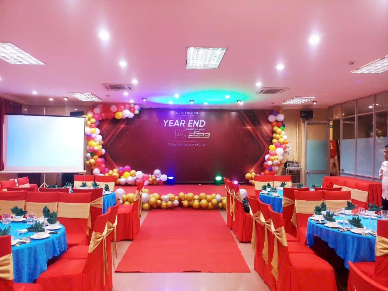 Khach San Hung Vuong Quang Ngai Hotell Exteriör bild