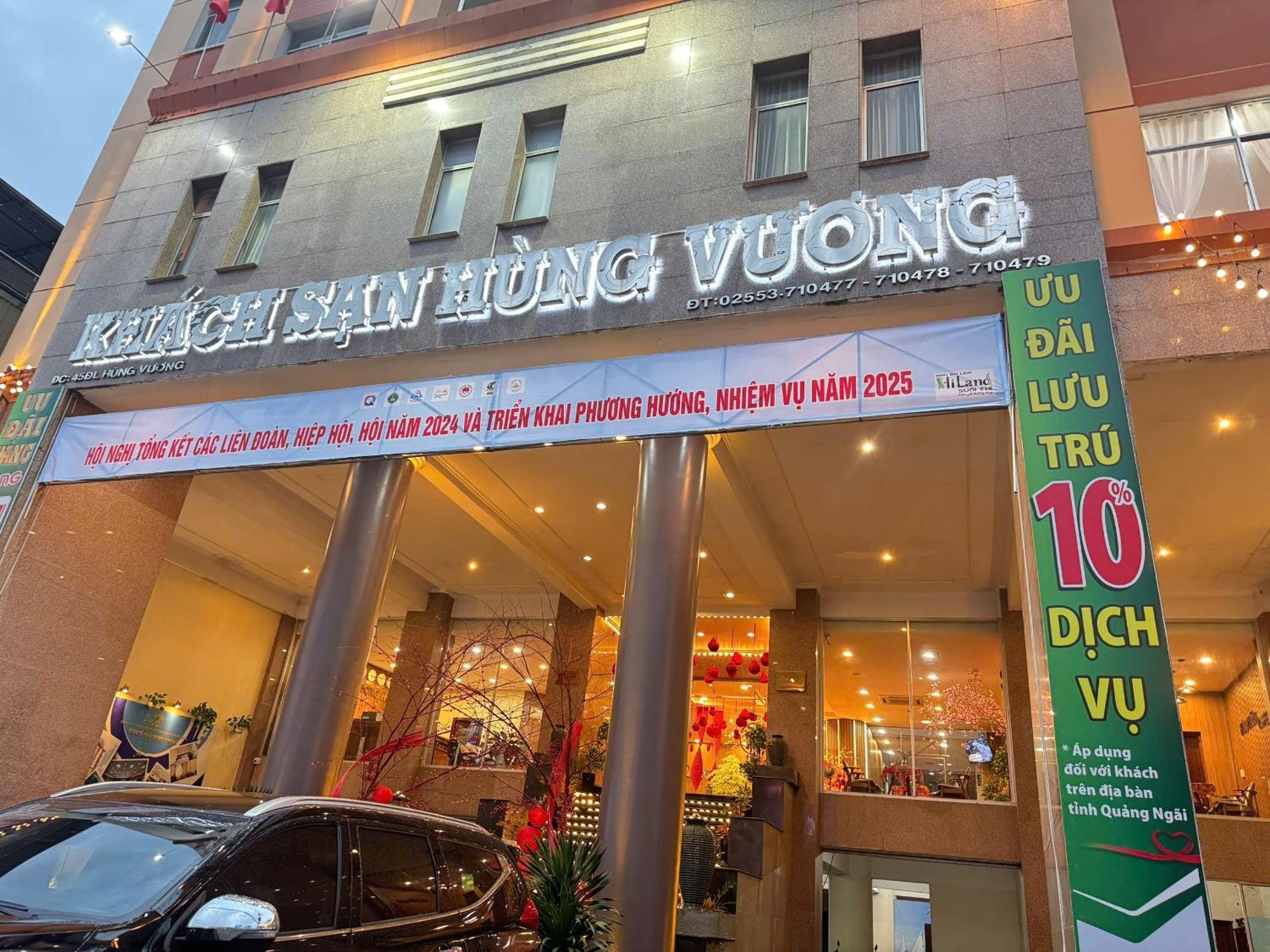 Khach San Hung Vuong Quang Ngai Hotell Exteriör bild