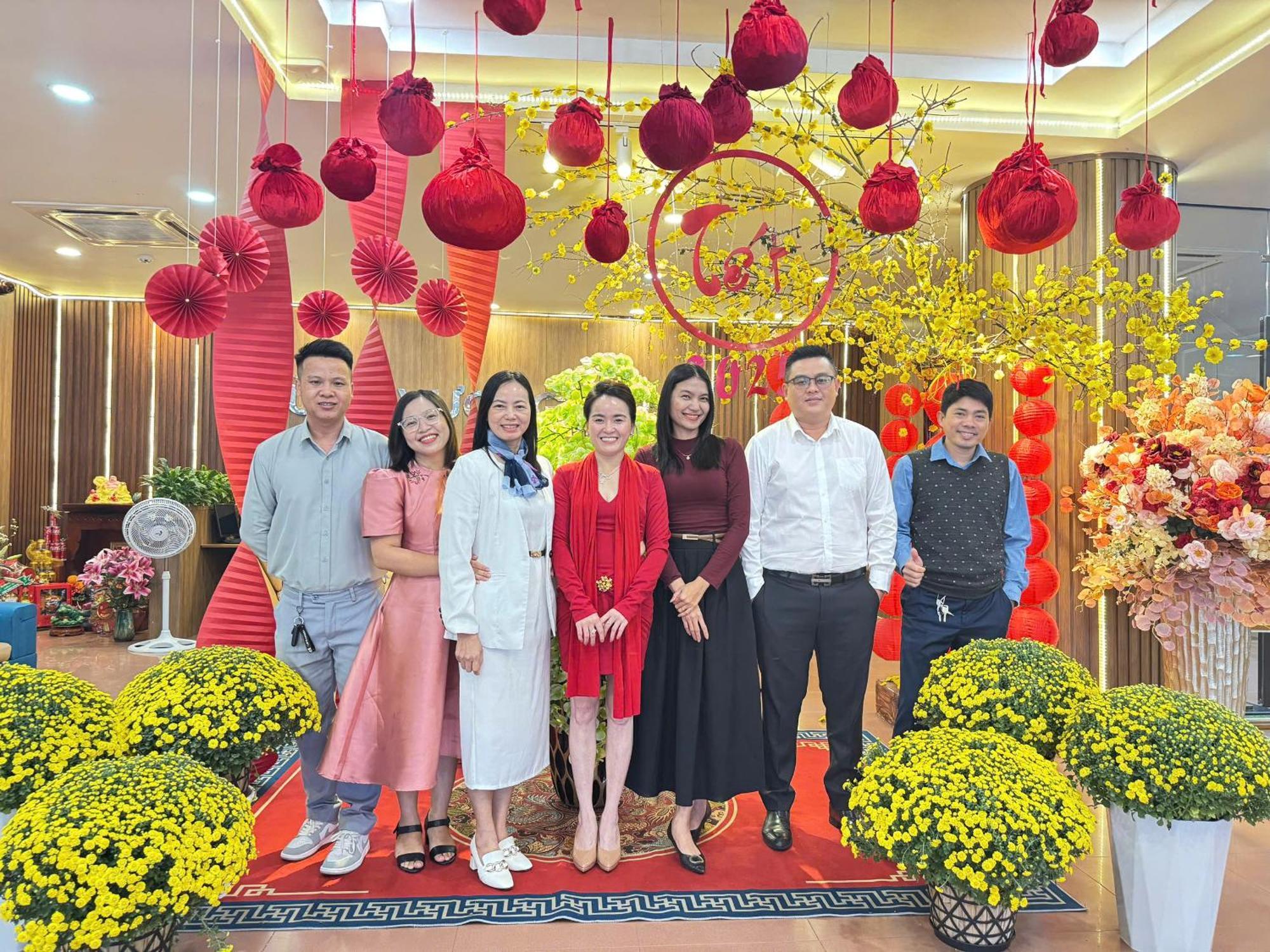 Khach San Hung Vuong Quang Ngai Hotell Exteriör bild